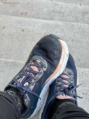 Well Worn Hoka Bondi Gym Shoes